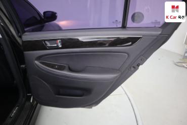 2012 - hyundai bh330