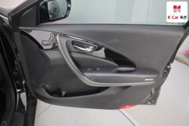 2011 - hyundai grandeur
