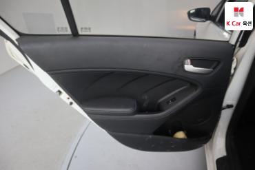 2015 - kia k3