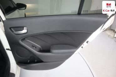 2017 - kia k3