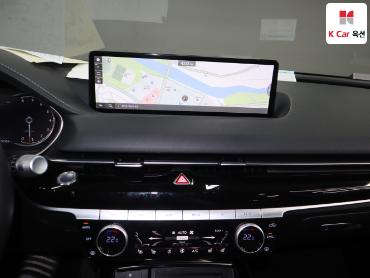 2022 - genesis g80