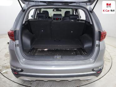 2022 - kia sportage