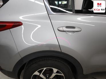 2022 - kia sportage