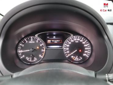2017 - nissan altima