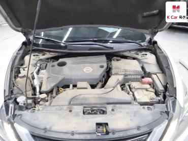 2017 - nissan altima