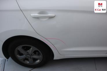 2016 - hyundai avante