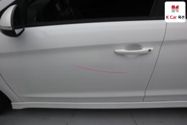 2018 - hyundai avante