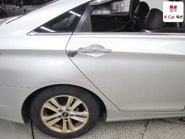 2010 - hyundai sonata