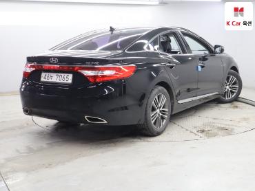 2014 - hyundai grandeur