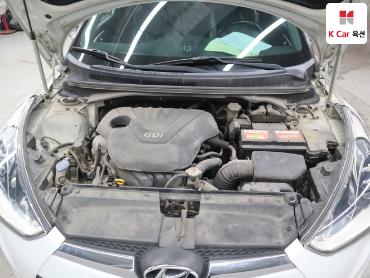 2014 - hyundai veloster