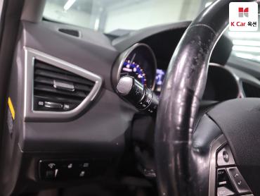 2014 - hyundai veloster