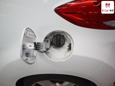 2014 - hyundai veloster