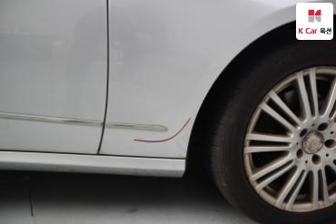 2011 - mercedes-benz e300