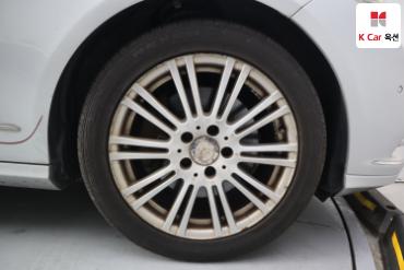2011 - mercedes-benz e300