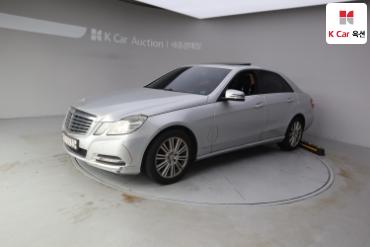 Mercedes-Benz E-Class 2011 | kocars