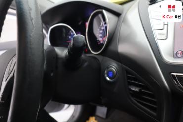 2012 - hyundai avante