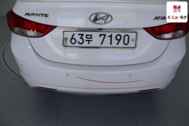 2012 - hyundai avante