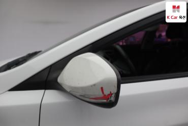 2012 - hyundai avante
