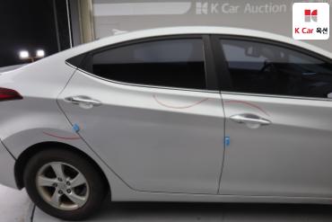 2016 - hyundai avante