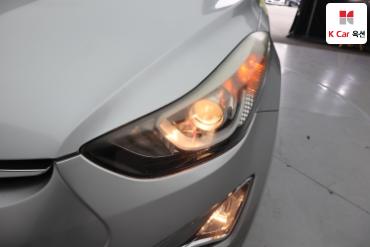 2016 - hyundai avante