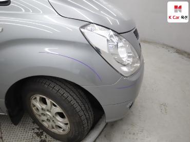 2012 - hyundai grand starex