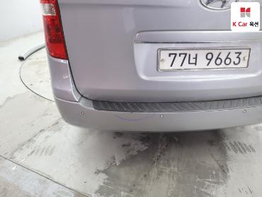 2012 - hyundai grand starex