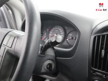 2012 - hyundai grand starex
