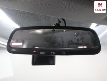 2012 - hyundai grand starex