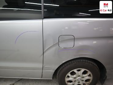 2012 - hyundai grand starex