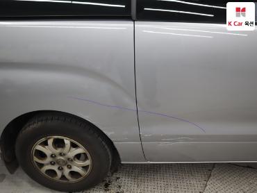 2012 - hyundai grand starex