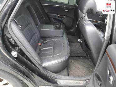 2010 - hyundai grandeur