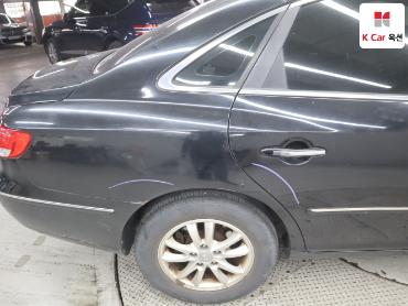 2010 - hyundai grandeur