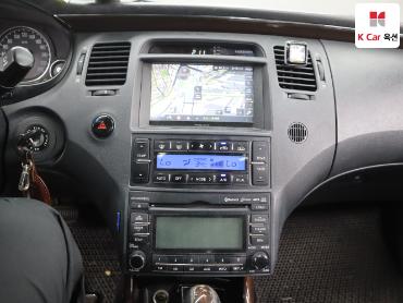 2010 - hyundai grandeur