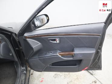 2010 - hyundai grandeur