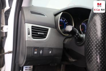 2011 - hyundai avante