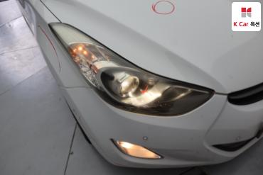 2011 - hyundai avante