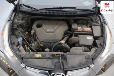 2015 - hyundai avante