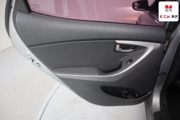2015 - hyundai avante