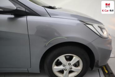2014 - hyundai accent