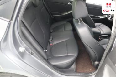 2014 - hyundai accent