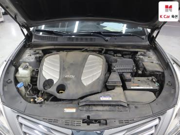 2011 - hyundai grandeur