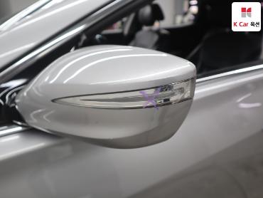 2011 - hyundai grandeur