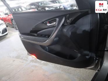 2011 - hyundai grandeur