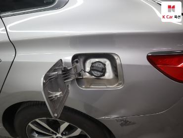 2011 - hyundai grandeur
