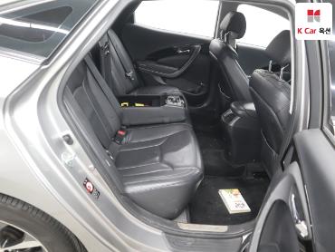2011 - hyundai grandeur