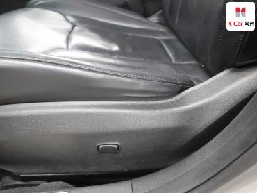 2011 - hyundai grandeur