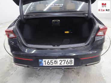 2022 - kia k5