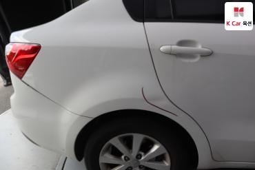 2012 - kia pride