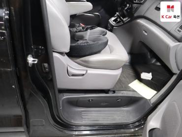 2017 - hyundai grand starex