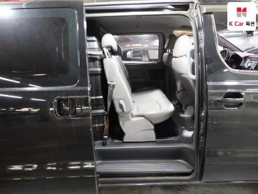 2017 - hyundai grand starex